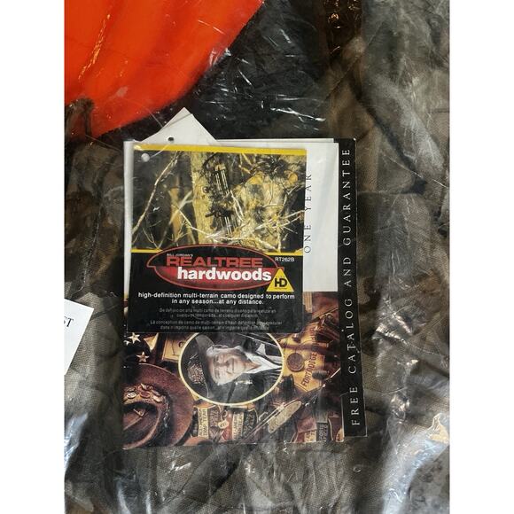 NWT Reversible Camo Orange RealTree Hardwoods insulated Vest Mens XXL 2XL - Picture 2 of 4